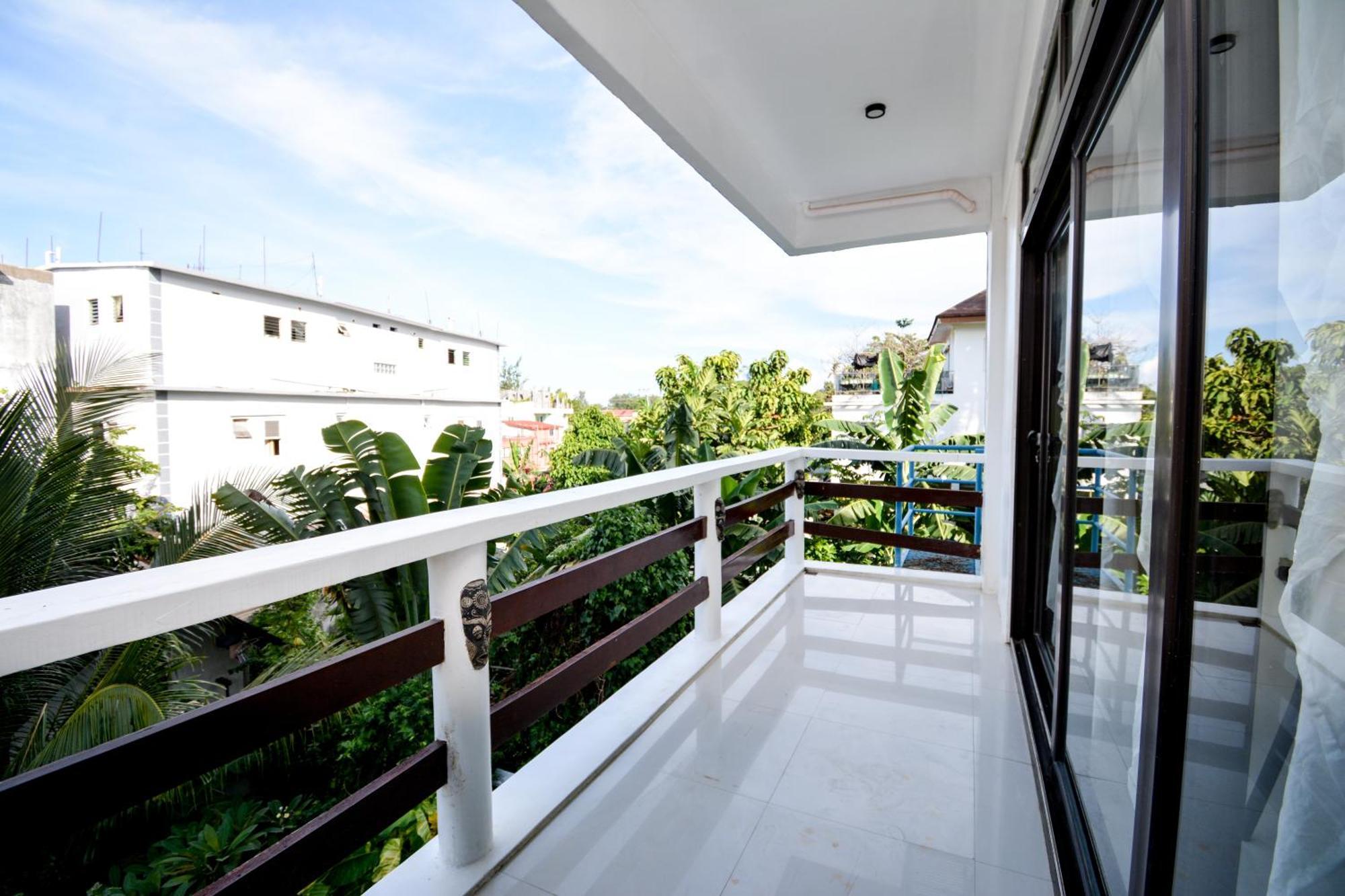 Babosam Apartments Boracay Island Ngoại thất bức ảnh